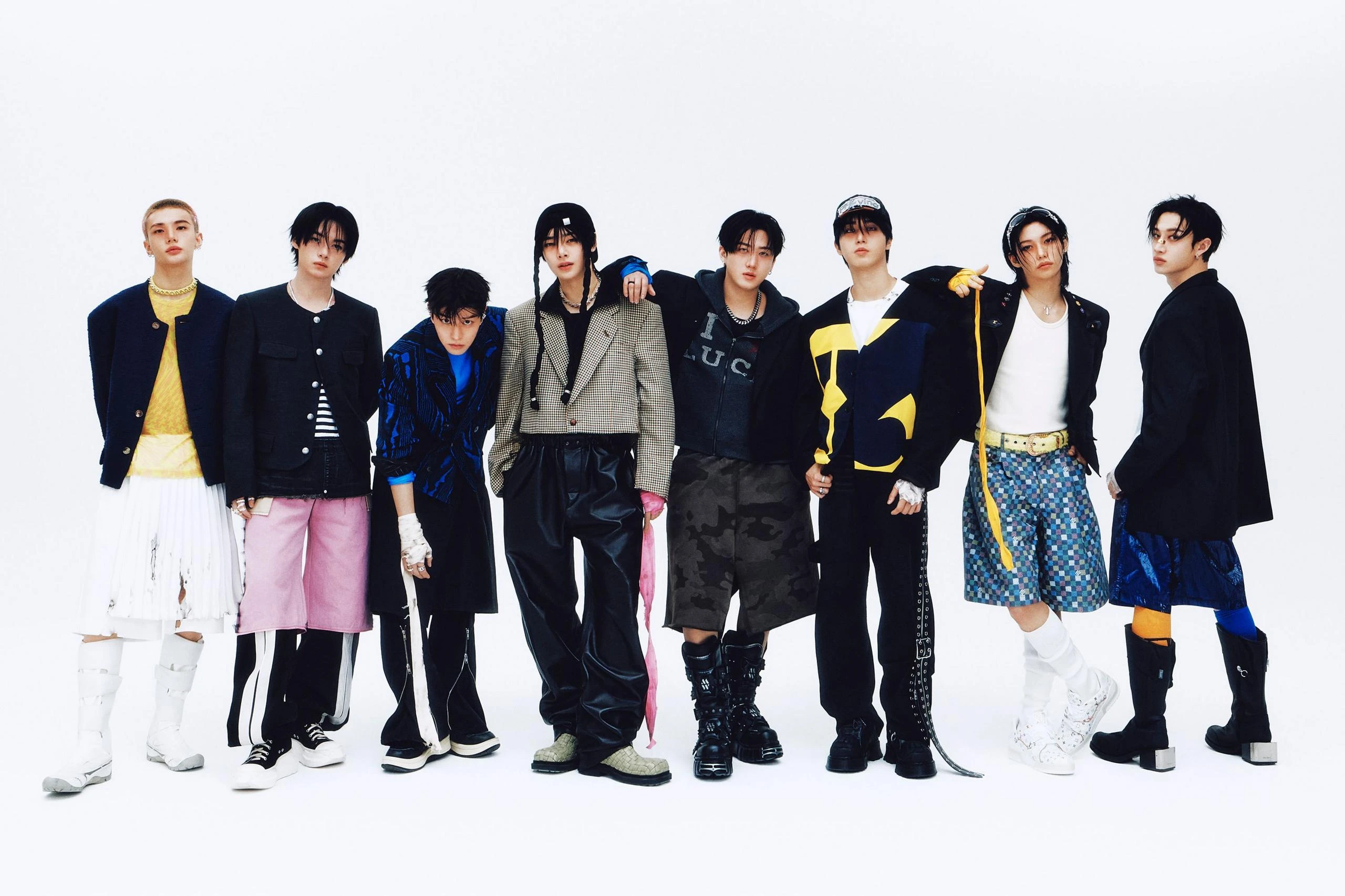 Stray Kids Raih Top 40 Billboard Hot 100 Pertama Lewat This & That